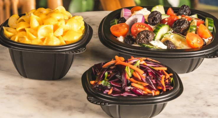 Como a variação de espessura no revestimento resistente ao desgaste composto cerâmico afeta seu desempenho de proteção?